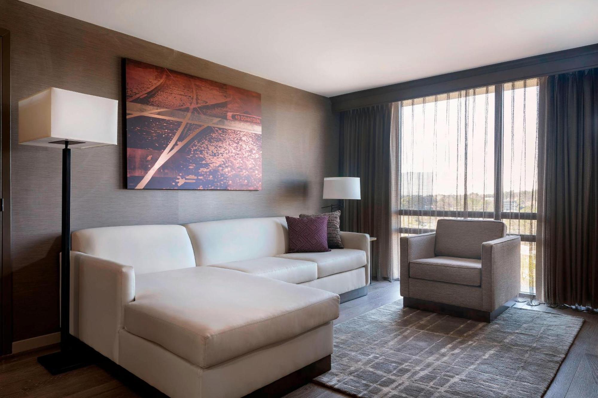 Готель Atlanta Marriott Northeast/Emory Area Екстер'єр фото