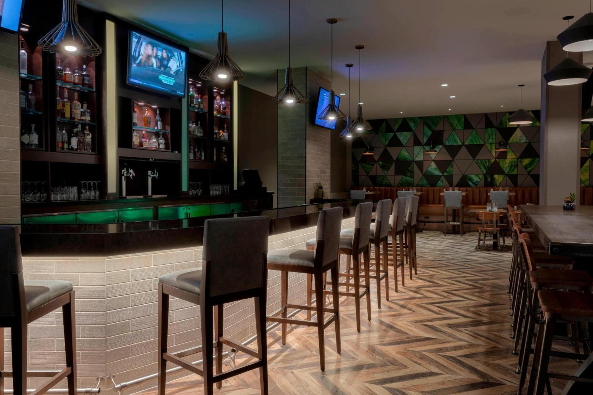 Готель Atlanta Marriott Northeast/Emory Area Екстер'єр фото