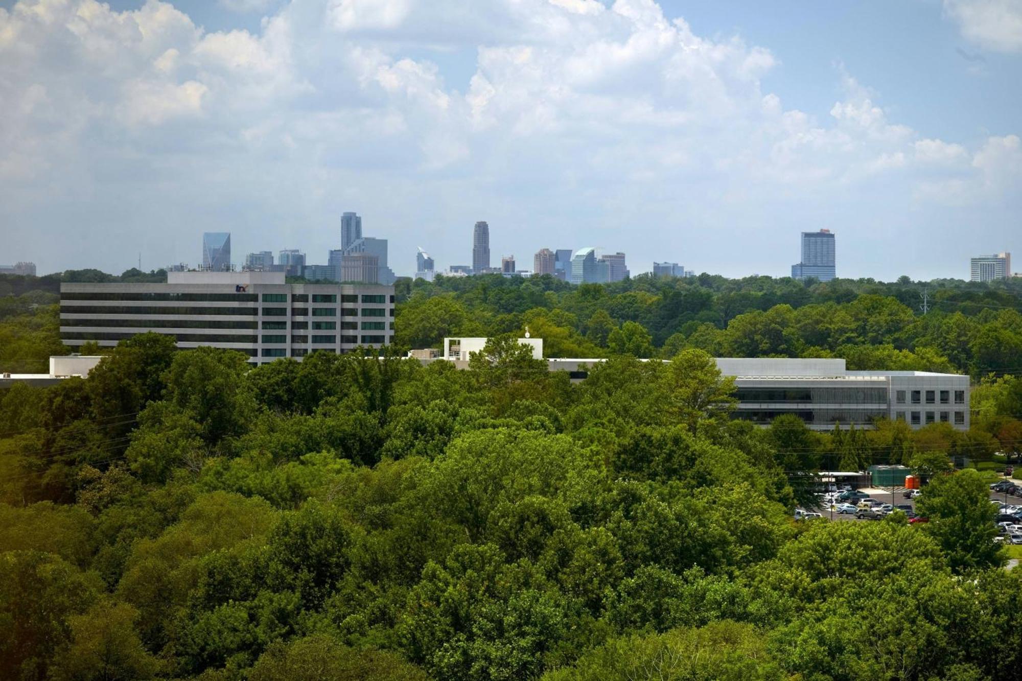 Готель Atlanta Marriott Northeast/Emory Area Екстер'єр фото